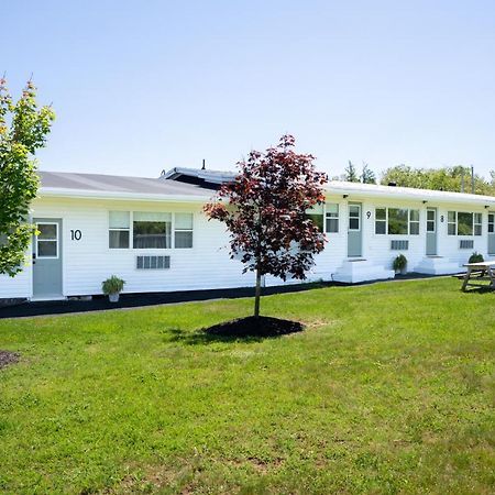 The Breeze Motel Wolfville Buitenkant foto